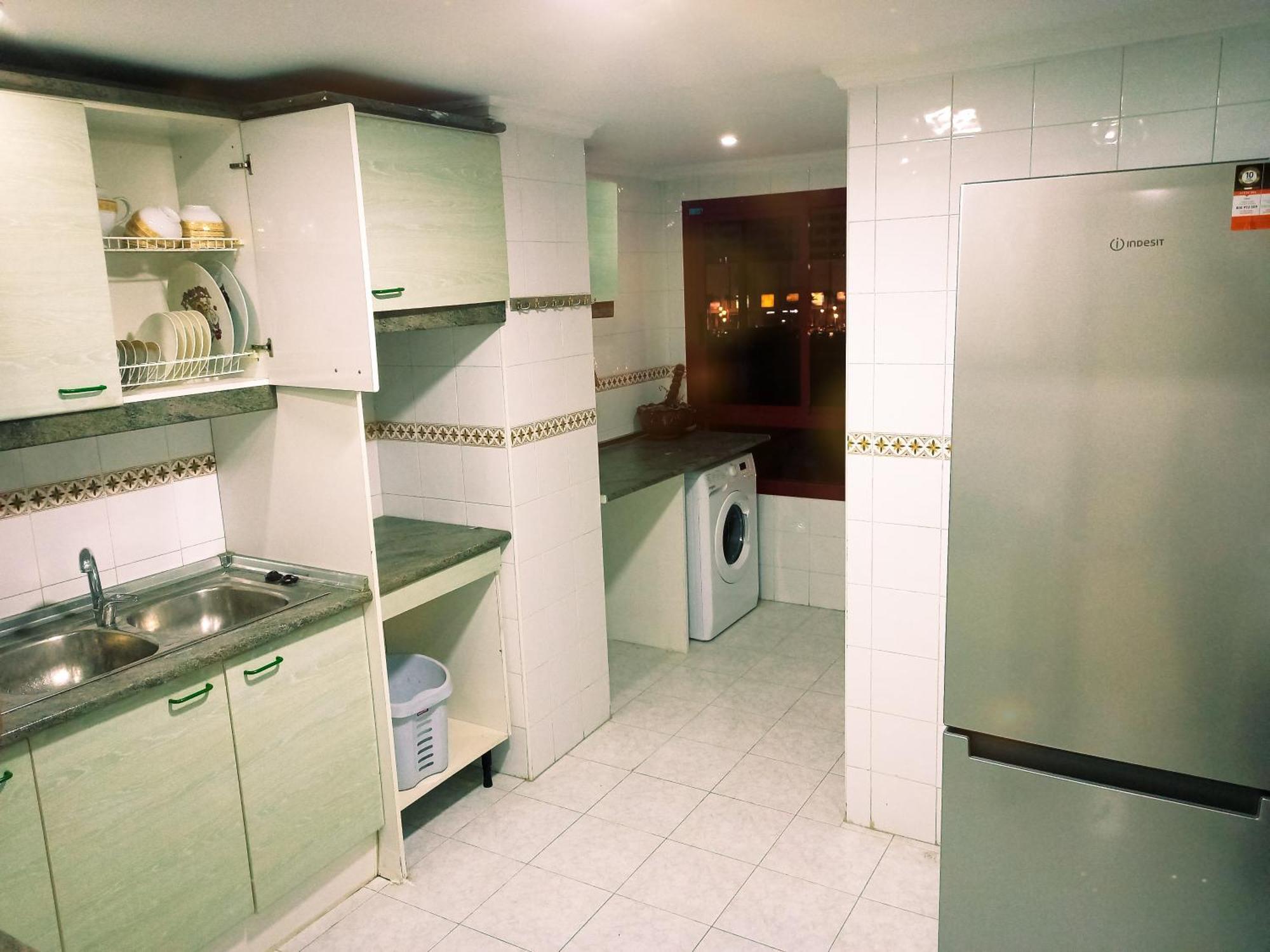 Amazing Appartement " Avec Climatisation " Au Centre Ville En Face Hilton & Gare Train De Tgv De Tanger 2N Ταγγέρη Εξωτερικό φωτογραφία
