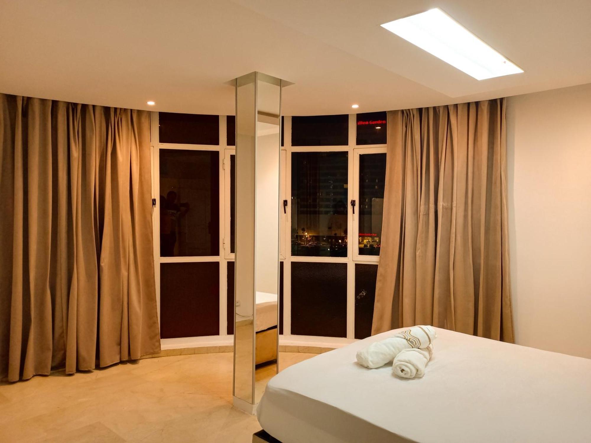 Amazing Appartement " Avec Climatisation " Au Centre Ville En Face Hilton & Gare Train De Tgv De Tanger 2N Ταγγέρη Εξωτερικό φωτογραφία